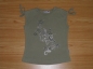 Preview: T-Shirt Gr. 98/104 Tina Toole oliv mit Silberglitzerblumen