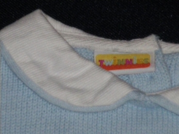 Strickpulli Gr. 68/74 Twinnies hellblau/weiß