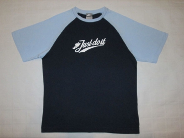 T-Shirt Gr. 158/164 Nike dunkelblau/hellblau