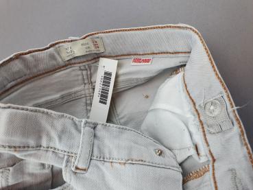 schicke Jeans Gr. 104 Zara hellgrau