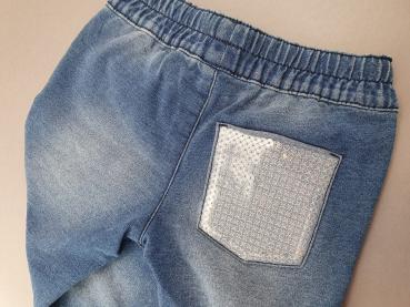 Stoffjeans Gr. 98/104 Benetton blau, rosa Cordel, Paillettentasche