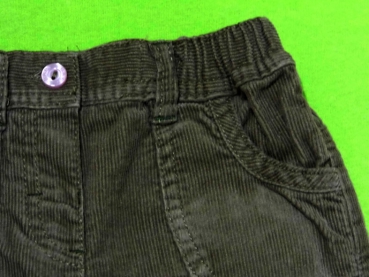 Cordhose Gr. 68 oliv