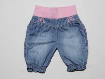 Sommerjeans Gr. 68 hellblau/rosa mit Bequembund und Fischen ¾ Hose