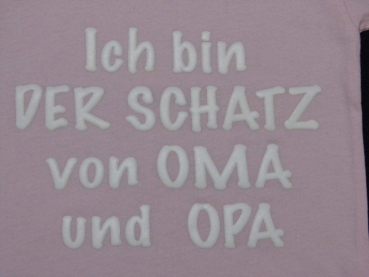 T-Shirt Gr. 74/80 rosa mit weißer Schrift – Ich bin der Schatz von Oma und Opa