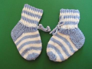 Babyschuhchen 10cm Gr. 16-18 blau gestreift selfmade