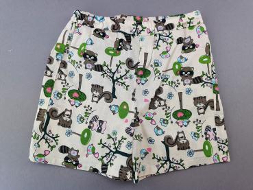 kurze Sommerhose Gr. 80/86 hellbraun mit Waschbären handgenäht