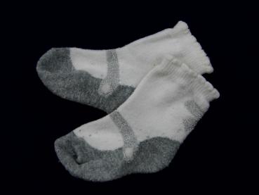 Socken 11cm Gr. 18-19 weiß/grau Glitzer *Zwillinge*