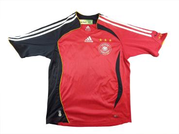 Fußballshirt Gr. 164/170 Adidas rot – Podolski 20