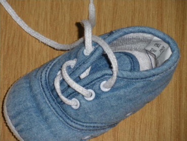 Jeansstoffschuhchen Gr. 16 hellblau - cool!!!