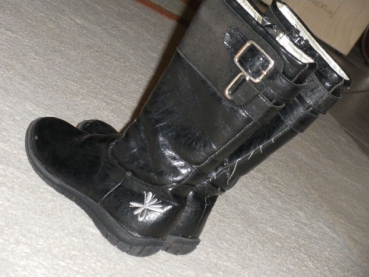 Mädchenstiefel Gr. 27 schwarz