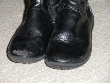 Mädchenstiefel Gr. 27 schwarz