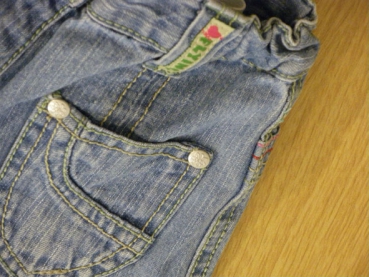 Jeans Gr. 80/86 Topolino hellblau mit Blümchen