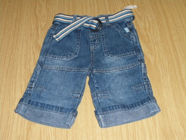 Jeans Gr. 62 mit Gürtel und Hund