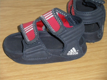 Badeschuhe Gr. 19 Adidas