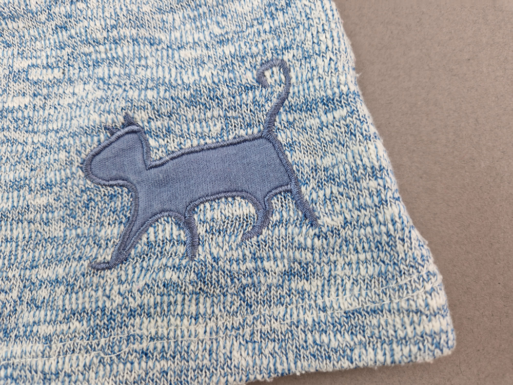 Strickkleidchen Gr. 74 Topomini hellblau meliert mit Kaputze und Katze