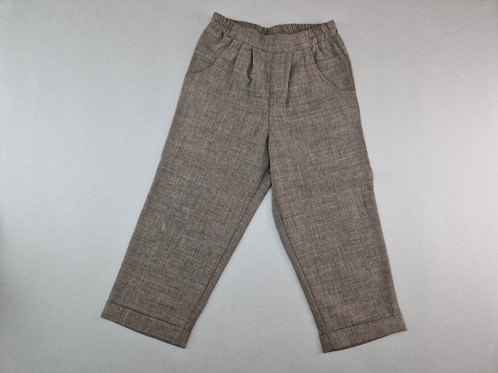 feiner Anzug Gr. 98/104 dunkelbraun meliert 2 teilig