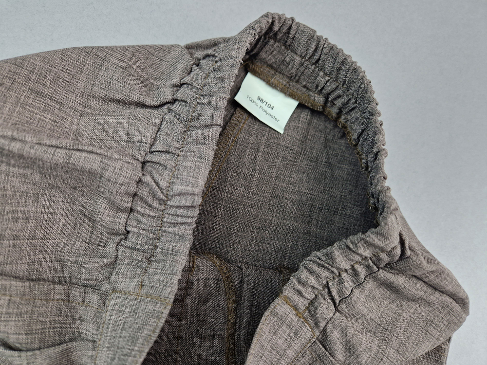 feiner Anzug Gr. 98/104 dunkelbraun meliert 2 teilig