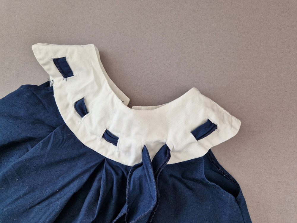 ital. Sommerkleidchen Gr. 74/80 mama dunkelblau/weiß weit ärmellos Matrosenkleid