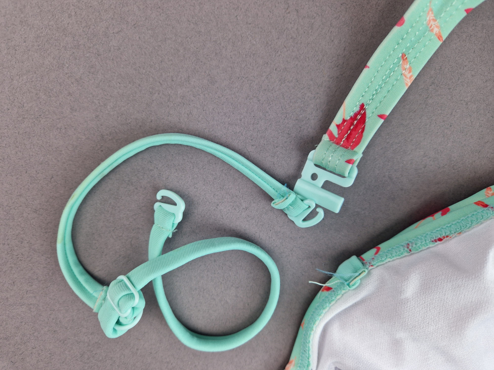 Bikini Gr. 134/140 Teens mintgrün mit Flamingos