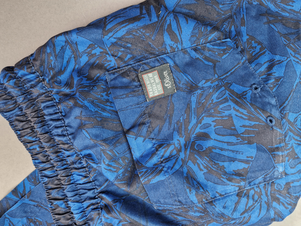 Badeshort Gr. 50/52 s.Oliver blau gemustert