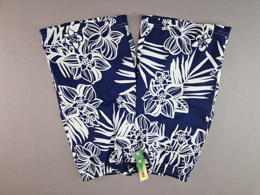 Badeshorts Gr. 146/152 Seaside Beachwear blau/weiß Blumen