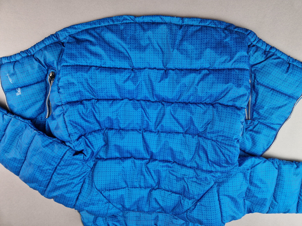 wattierter Anorak Gr. 134 H&M blau gemustert