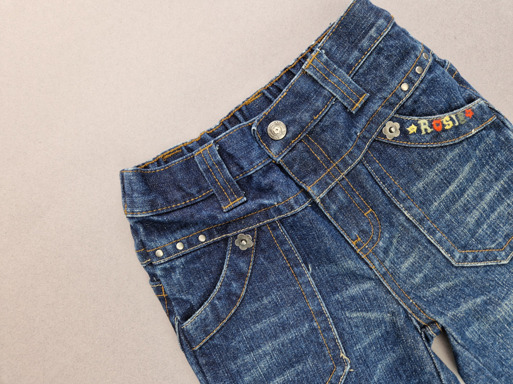 Jeanshose Gr. 122 Tik Tak dunkelblau lang mit Stickerei