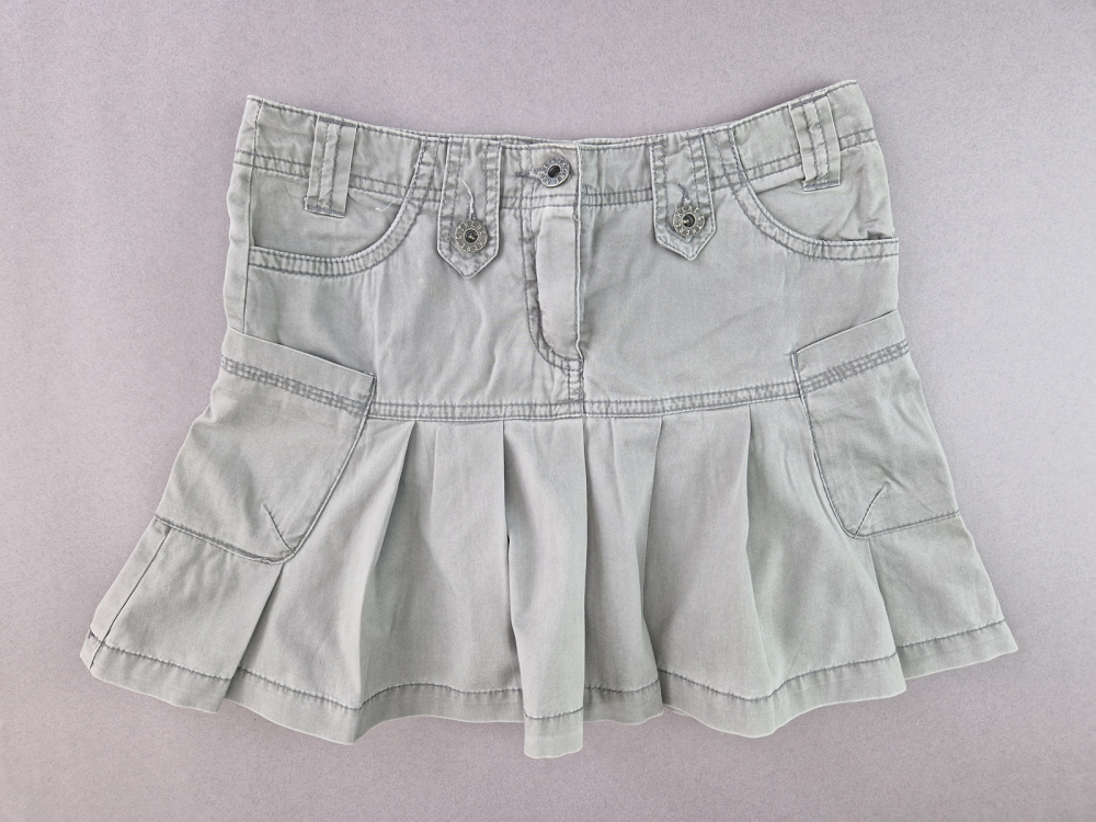 Volantsrock/Jeansrock Gr. 140 C&A hellgrau mit vielen Taschen