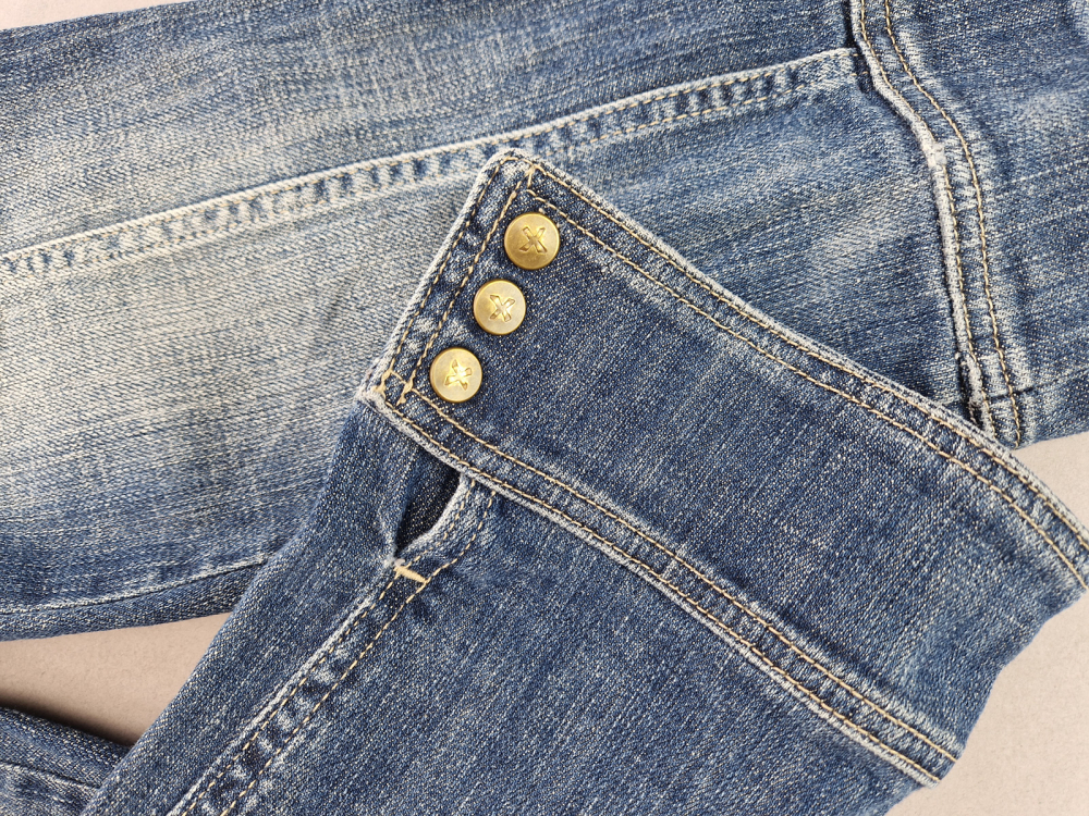 Raffinierte ¾ Jeanshose Gr. 140 ex10 blau mit vielen Taschen