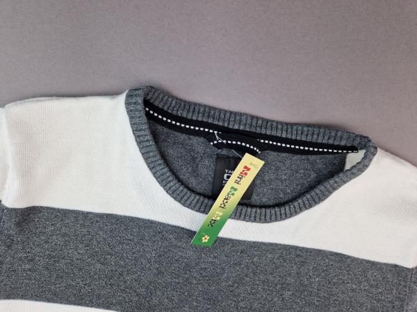 Strickpullover Gr. 158/164 O.N. Blockstreifen grau/weiß