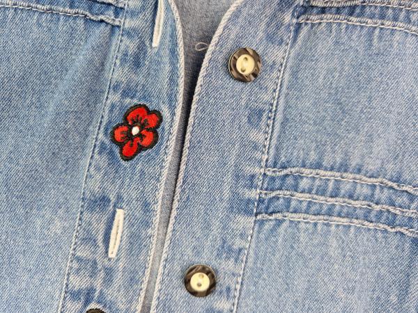 Jeansbluse mit Blumenverzierung Gr. 110 Kids Outfit kurzarm