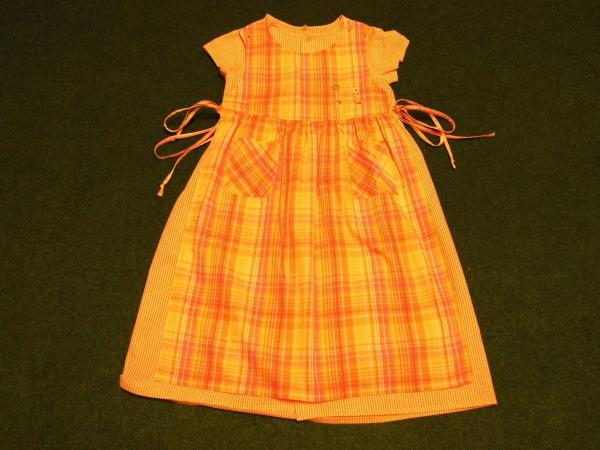 Sommerkleid Gr. 128 kidzonly orange kariert mit Schürze