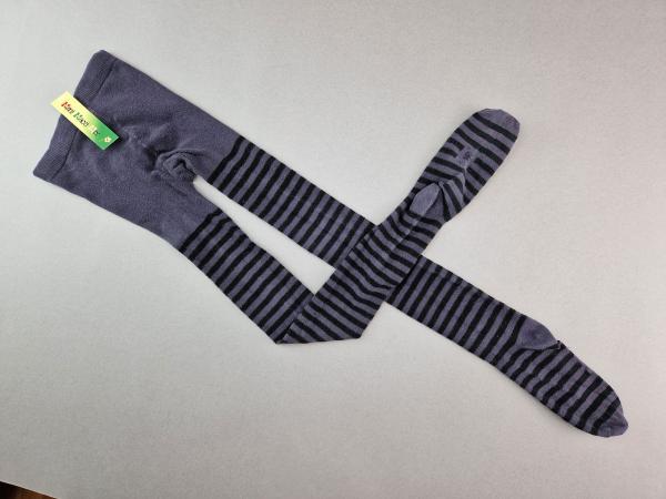 Strumpfhose Gr. 110/116 dunkelgrau mit schwarzen Streifen