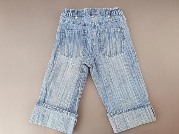 ¾ Jeans Gr. 110 Topolino hellblau mit Schmetterlingen