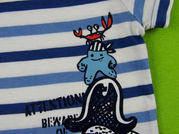 T-Shirt Gr. 62 Takko blau/weiß gestreift mit Piratentierchen