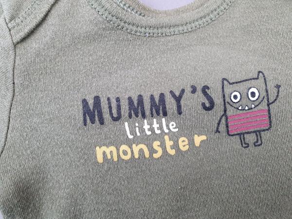 Langarmbody Gr. 44 olivgrün – Mummys little monster