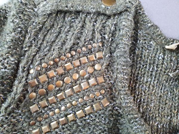 Strickjacke Gr. 152/158 Esprit oliv Glitzer mit Nieten und Reißverschluß