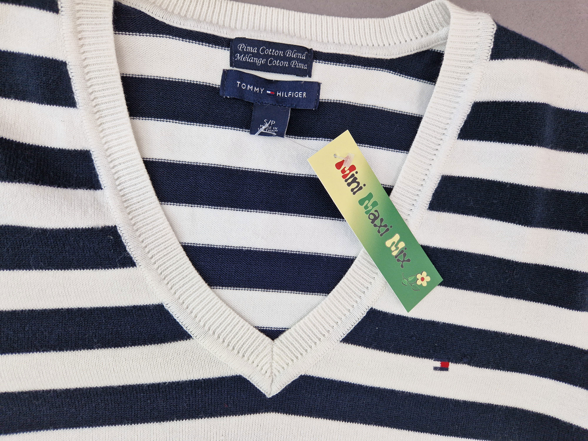 Feinstrickpullover Gr. 36/38 Tommy Hilfiger blau/weiß mit V-Ausschnitt