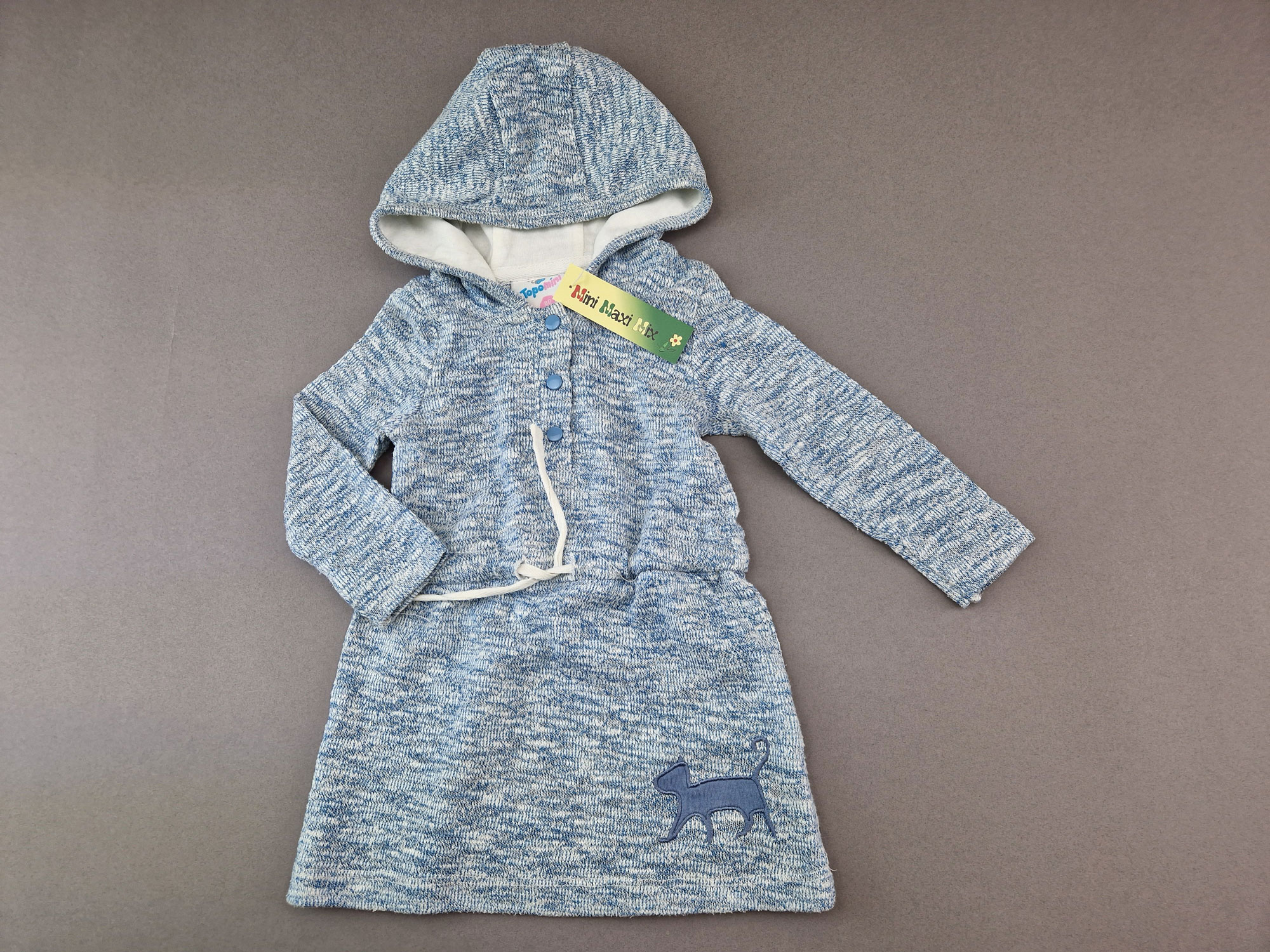 Strickkleidchen Gr. 74 Topomini hellblau meliert mit Kaputze und Katze