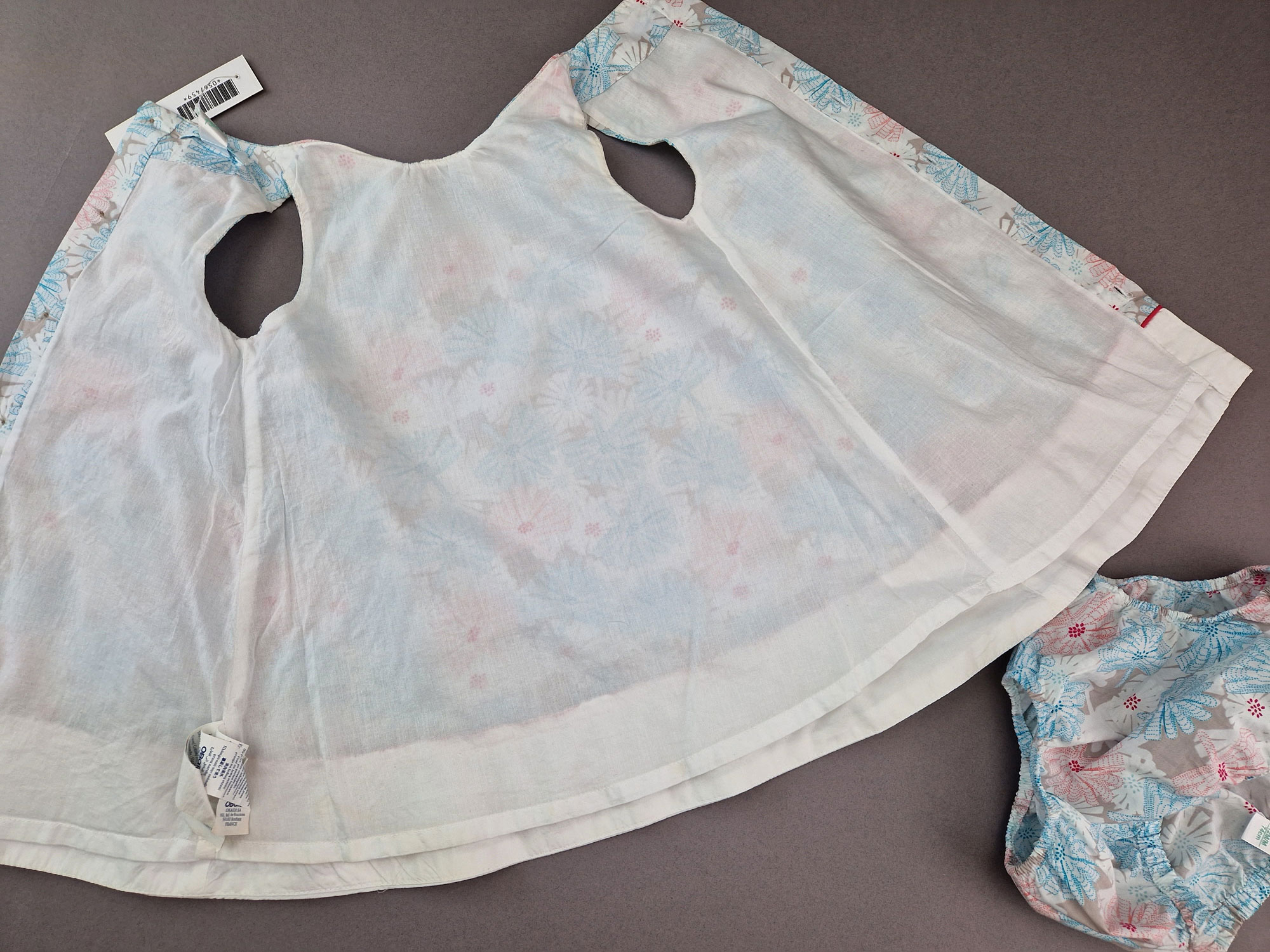 französisches Sommerkleidchen Gr. 74 Okaidi geblümt hellblau/rosa/weiß 2 Teiler