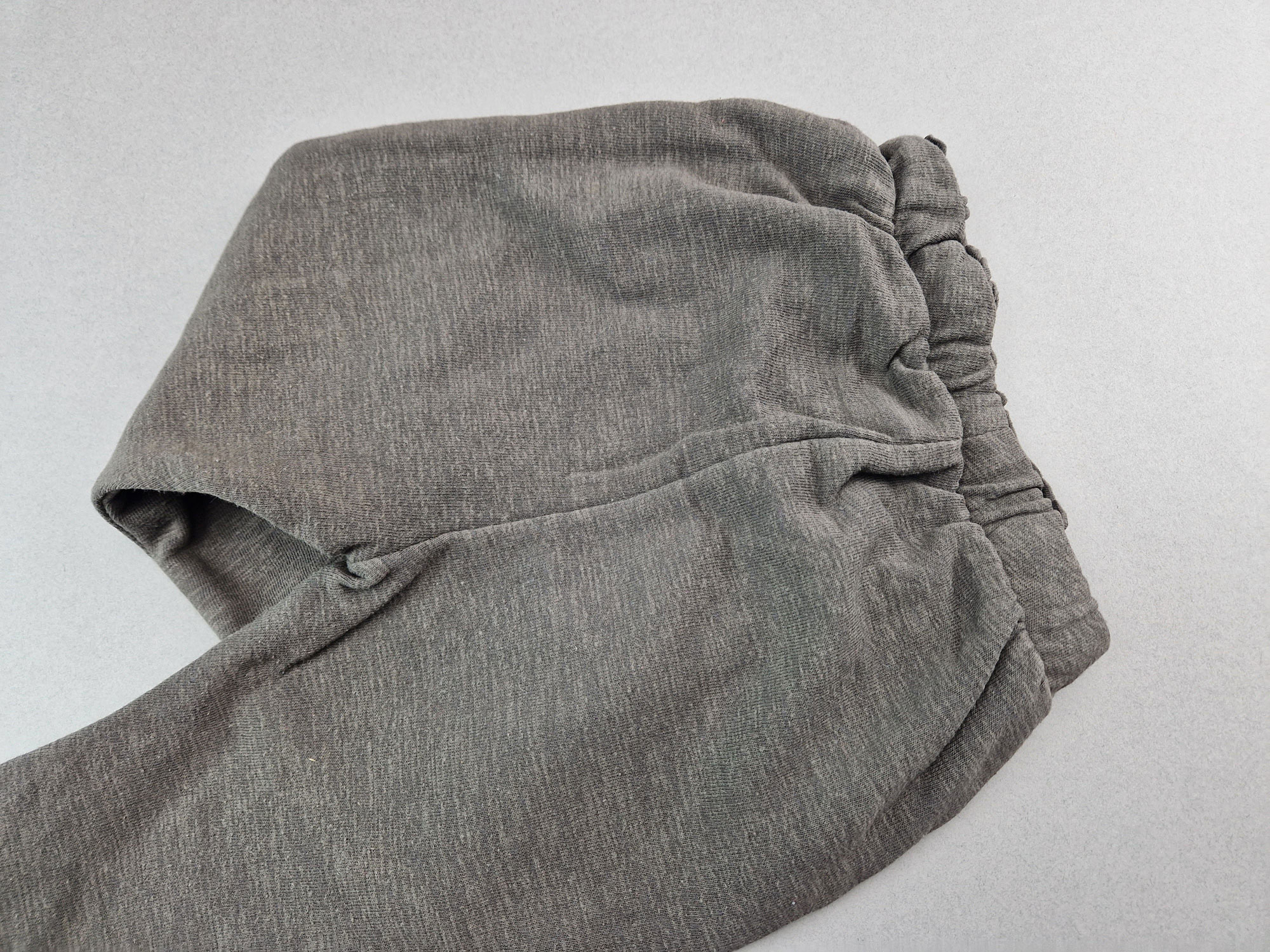 schicke Sweathose Gr. 86/92 Zara dunkelbraun mit Taschen und Kordelzug