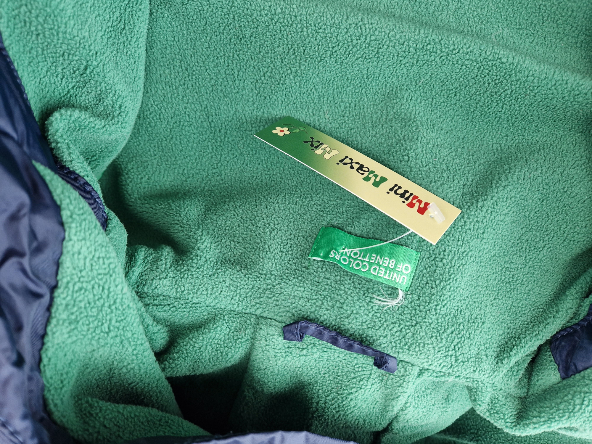 Regenjacke Gr. 110/116 Benetton dunkelblau/grün fleecegefüttert