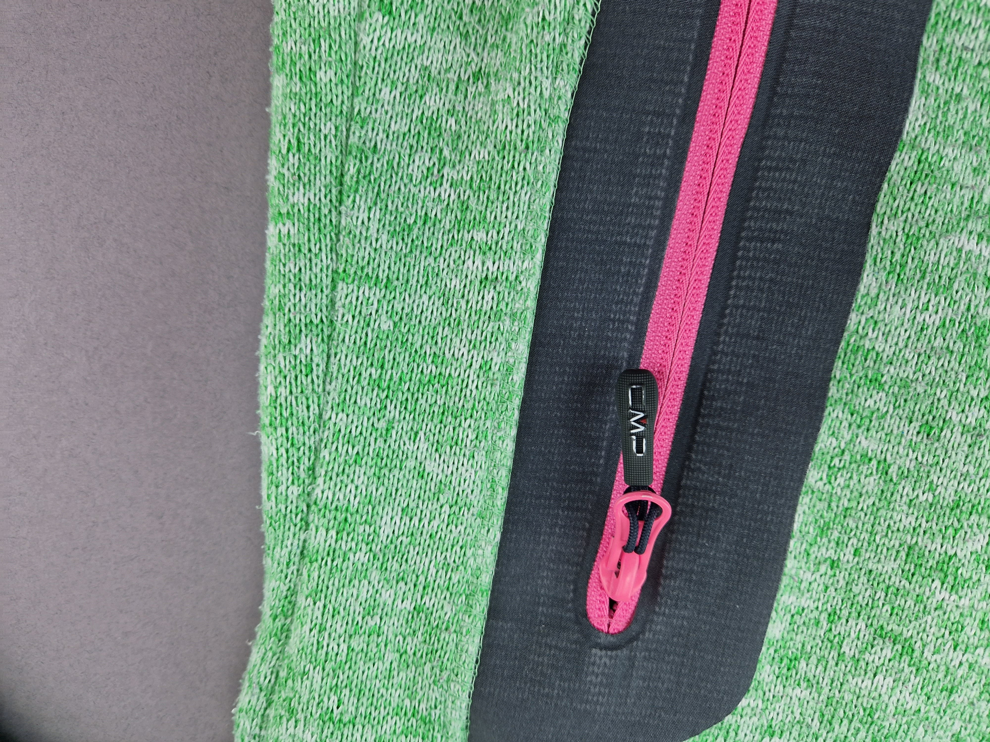 Fleece/Strickjacke Gr. 36/38 CMP grün meliert/pink/grau