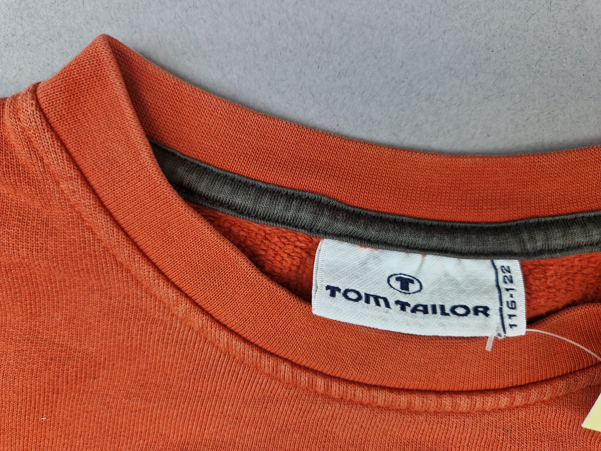 Sweatshirt Gr. 116 Tom Taylor orange/braun mit Yeti