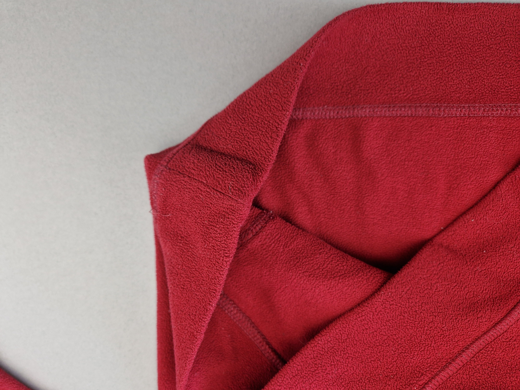 Fleecepullover Gr. 158/164 Engelberth Strauss bordeaux mit Kaputze