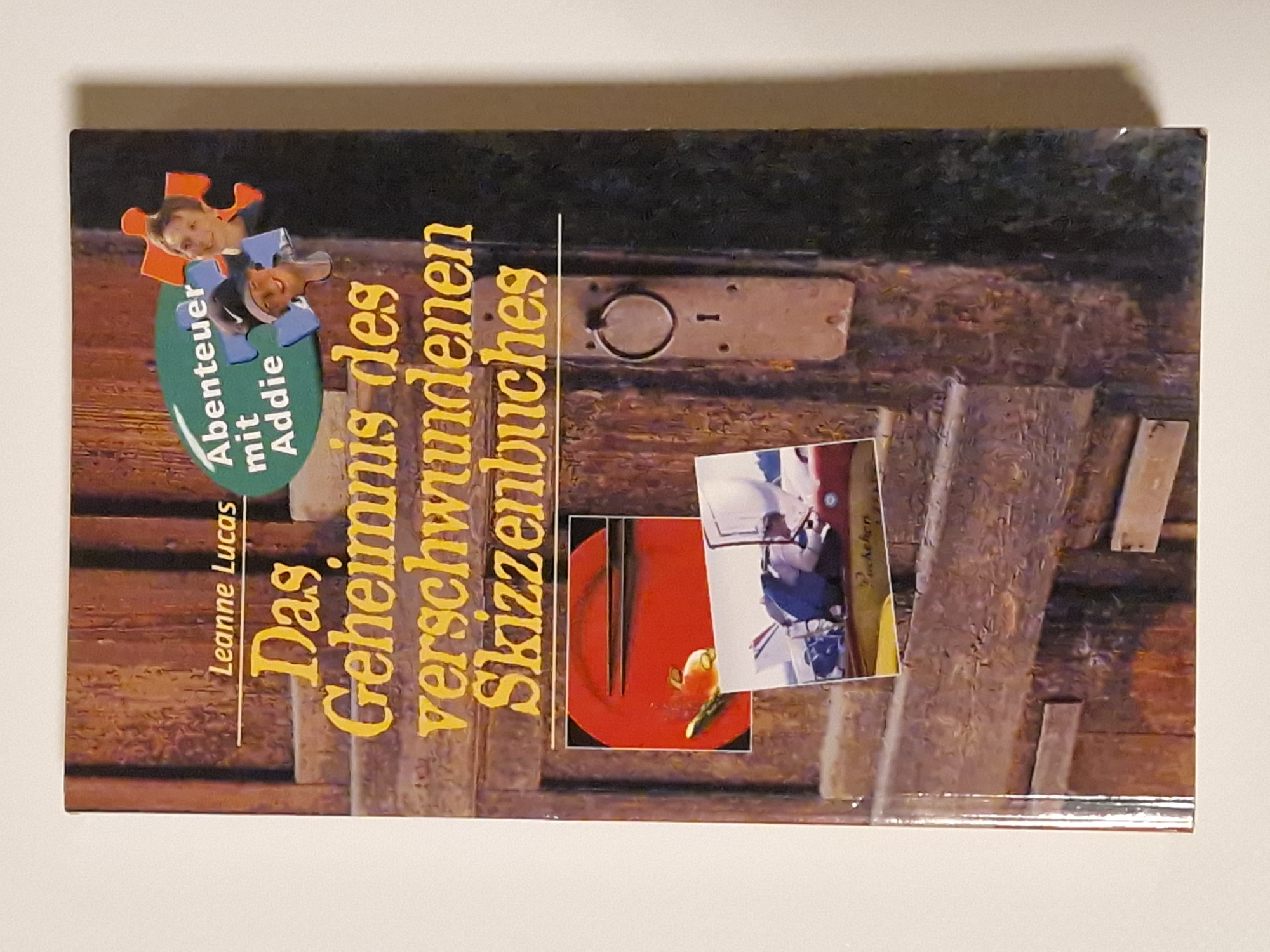 Das Geheimnis des  verschwundenen Skizzenbuches – Leanne Lucas