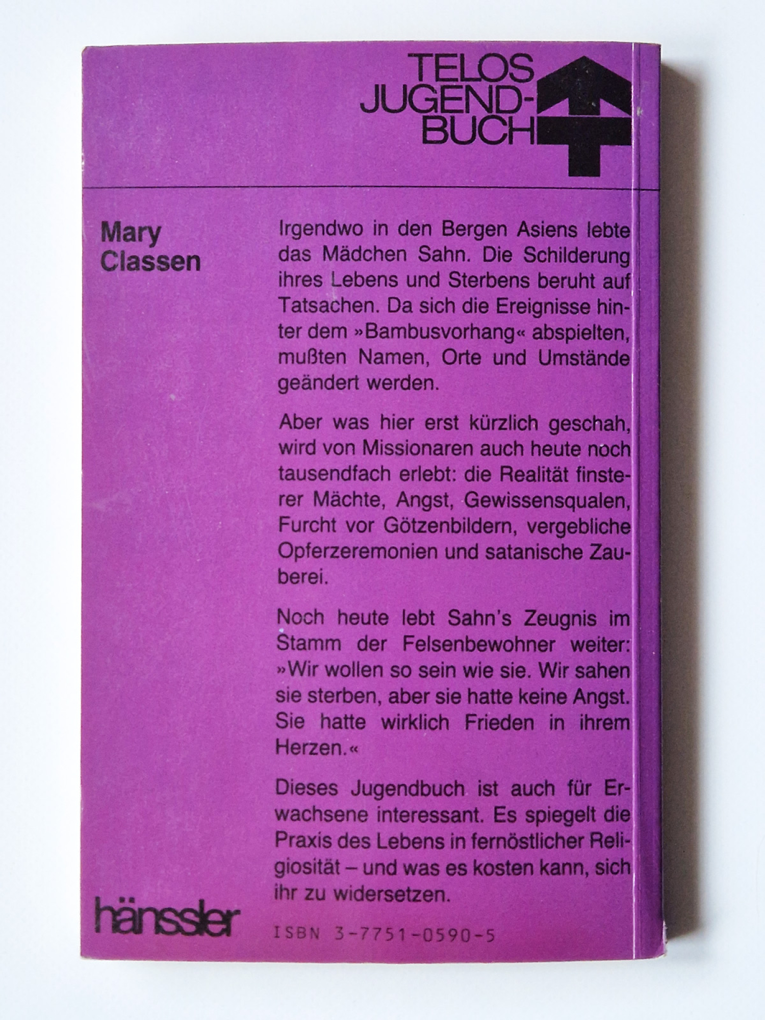 Harter Fels für nackte Füße – Mary Classen