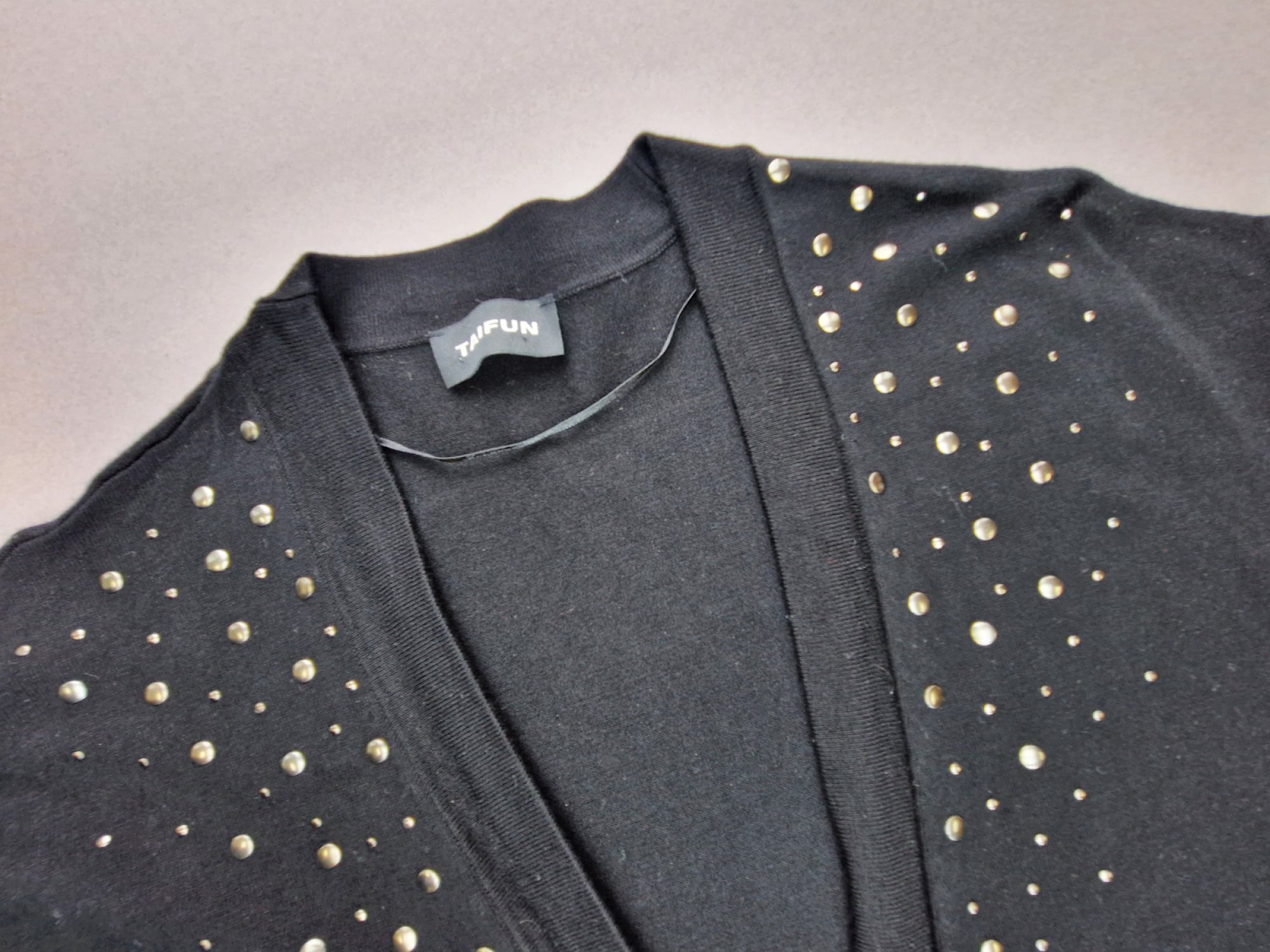 lange Stretchweste Gr. 38/40 Taifun ohne Arm tiefschwarz mit Nieten