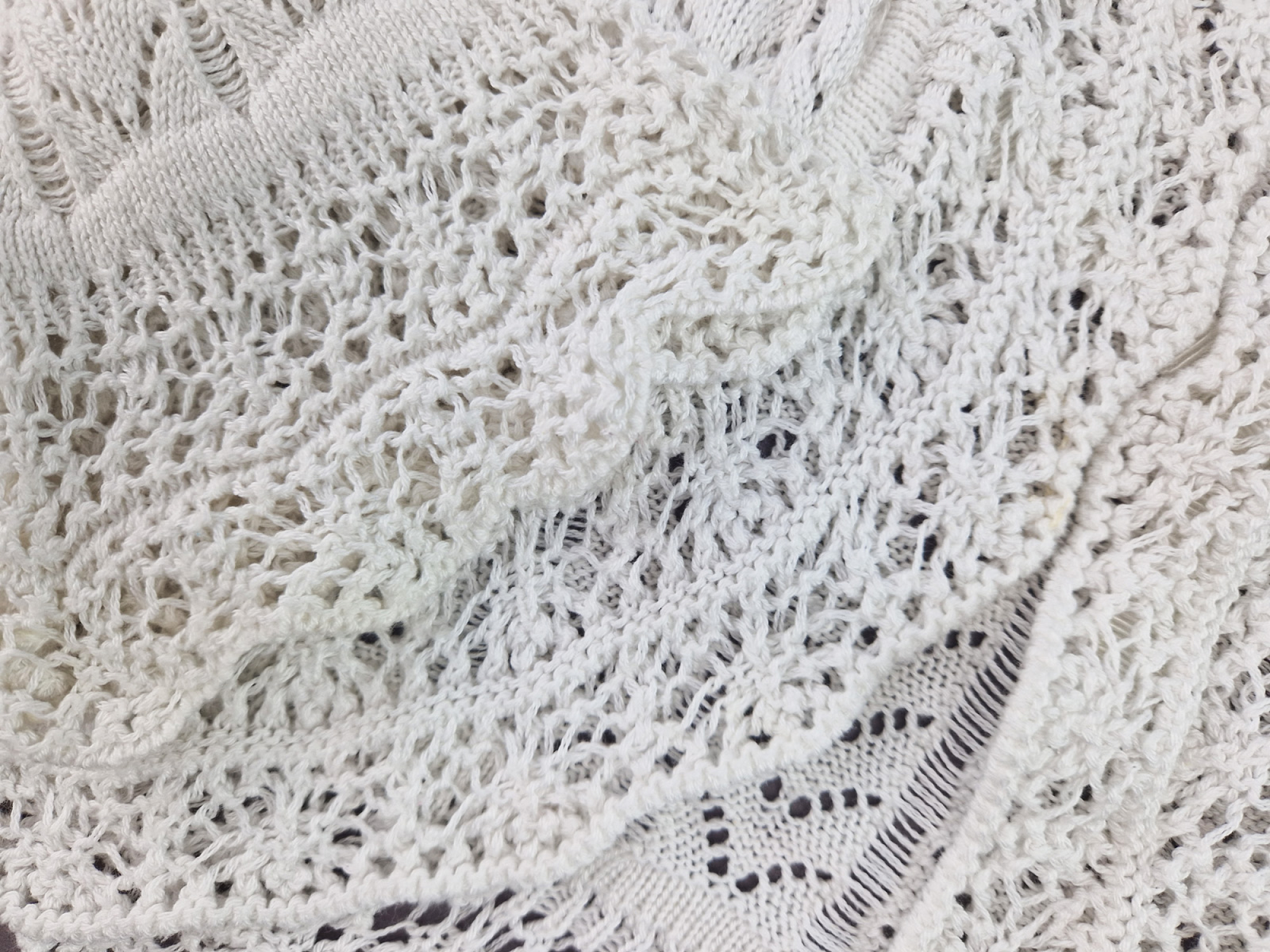 schickes Strickjäckchen Gr. 152/158 H&M Bolero langarm Spitze