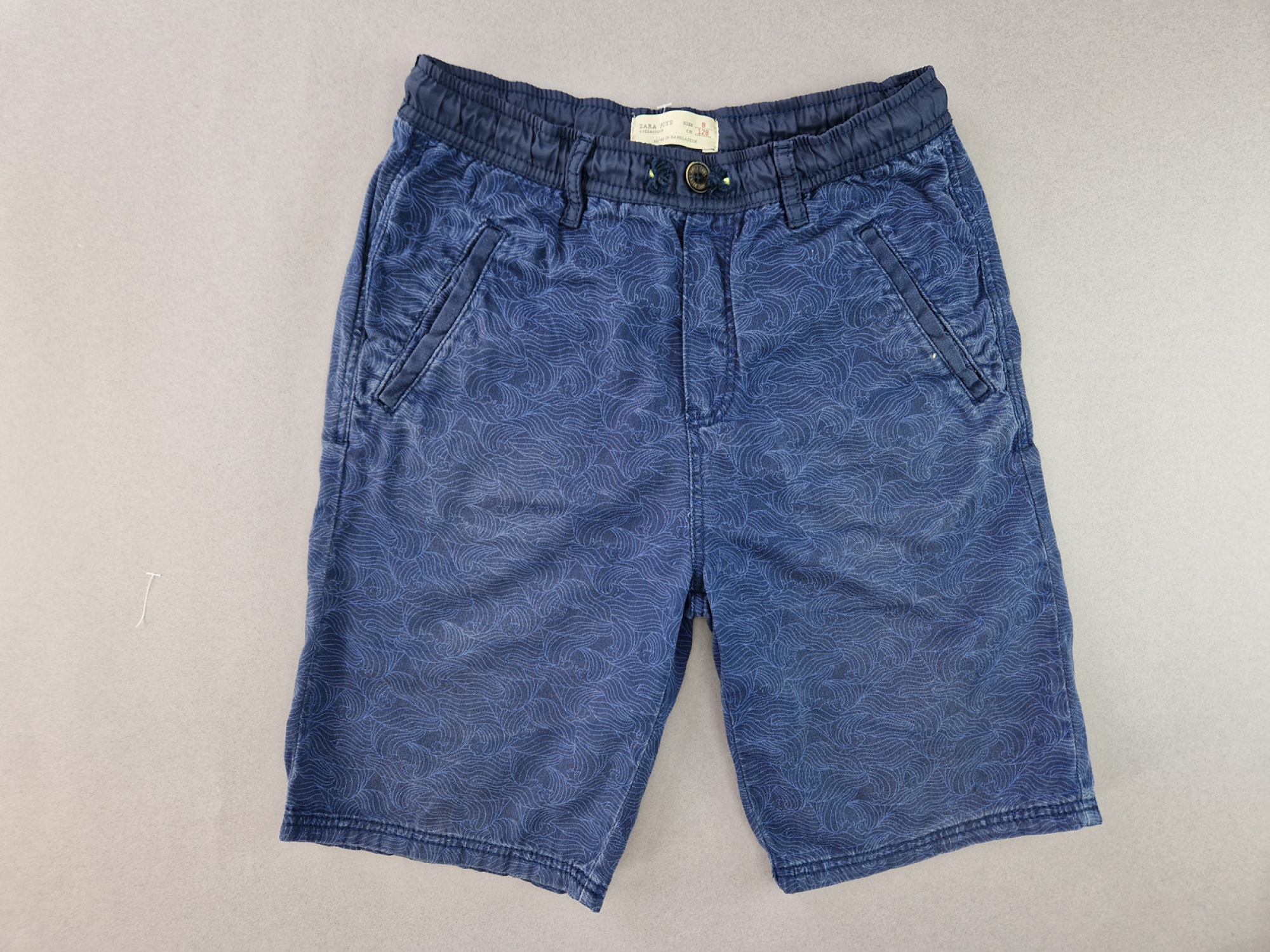 Sommershort Gr. 128 Zara dunkelblau mit Taschen und Gummibund, Sommerjeans